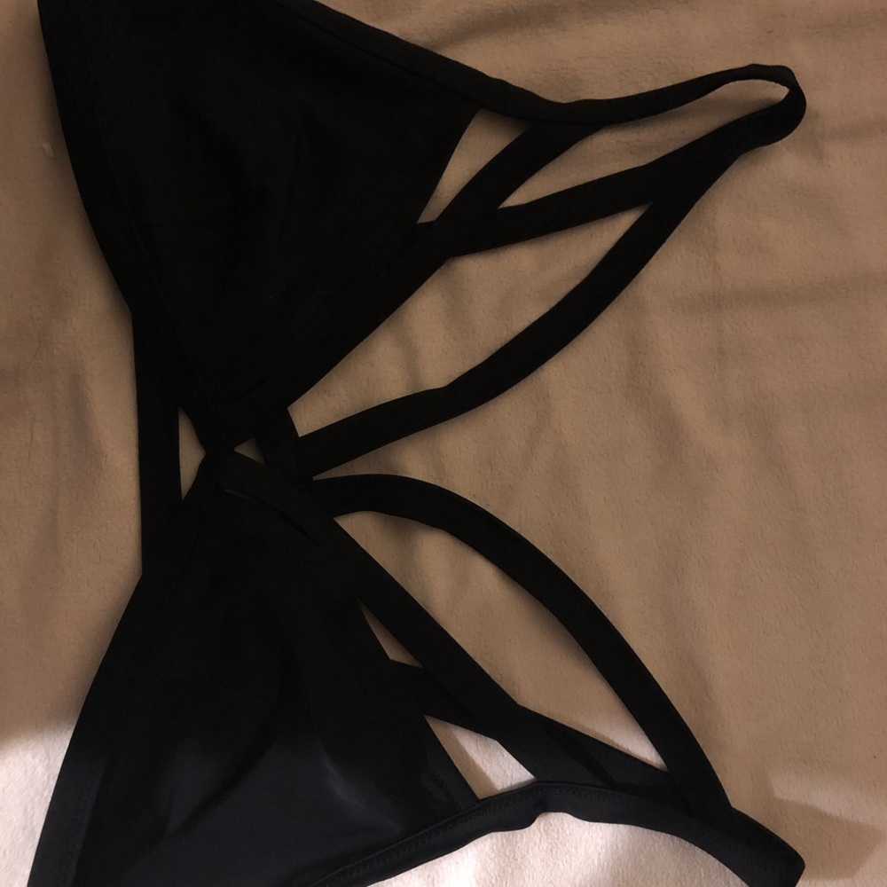 Large VS bikini top black
